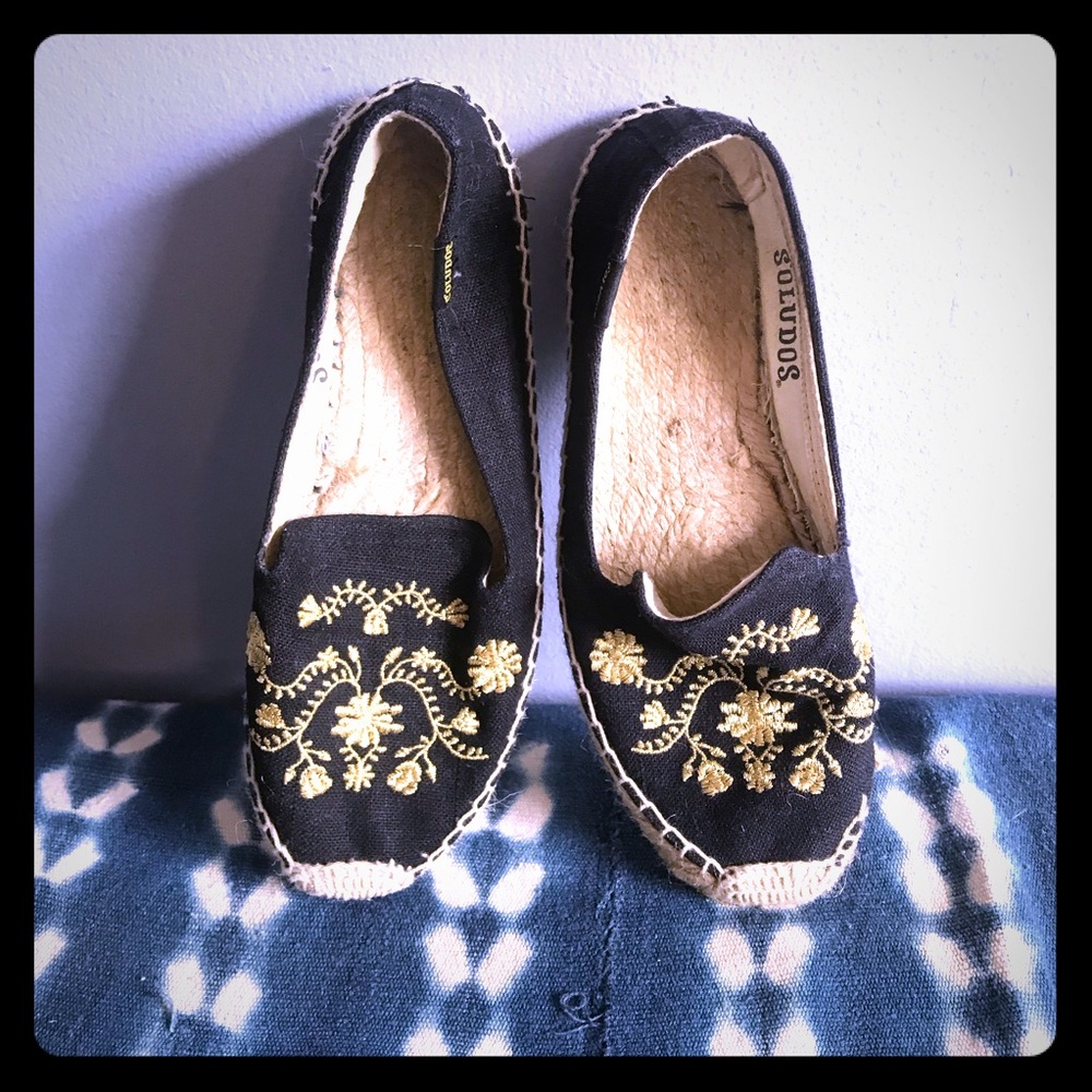 Embroidered Soludos Espadrilles sz 6